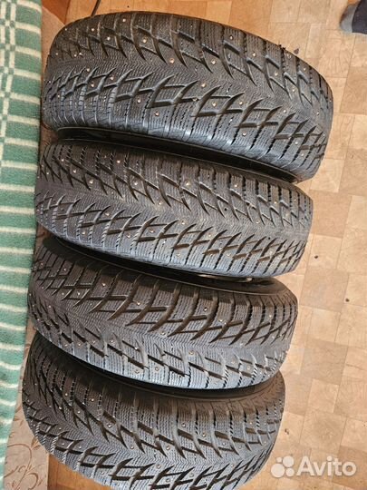 Колёса зимние шипованые на Литых Дисках 205/70/R15