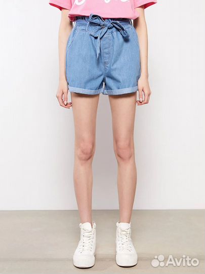 Джинсовые шорты