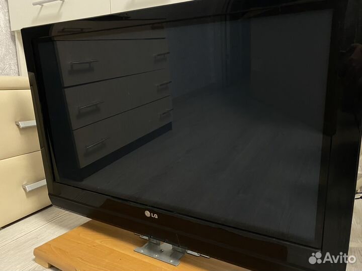 Телевизор LG 32