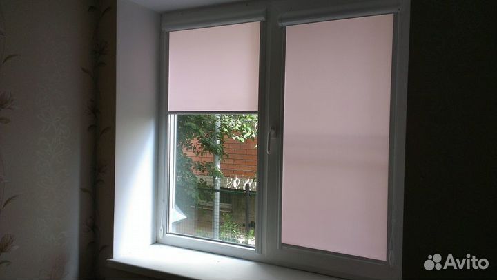 Рулонные шторы на окно