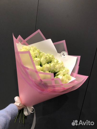 Букет из 35 белых роз 40 см