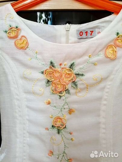 Нарядное платье для девочки