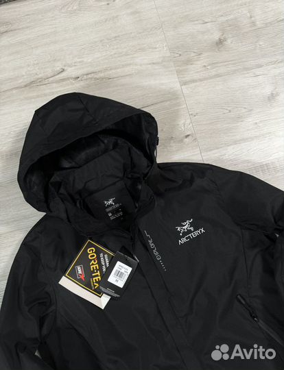 Ветровка мужская arcteryx