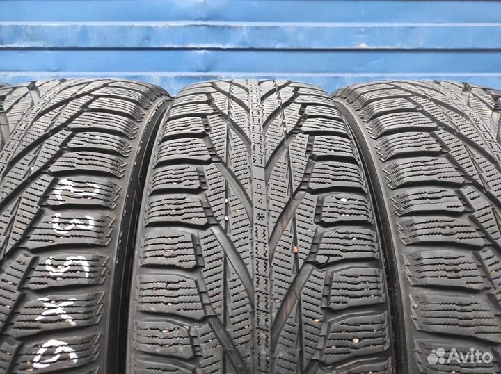 Nokian Tyres Hakkapeliitta R2 SUV 235/65 R17 108R