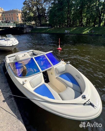 Катера яхты моторная яхта суда