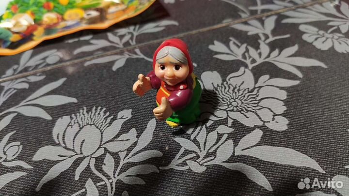 Киндер-игрушки ландрин репка