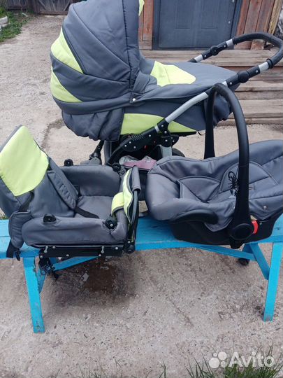 Прогулочная коляска 3 в одном
