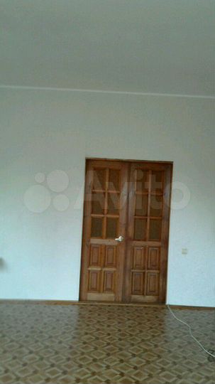 Дом 170 м² на участке 3,3 сот.