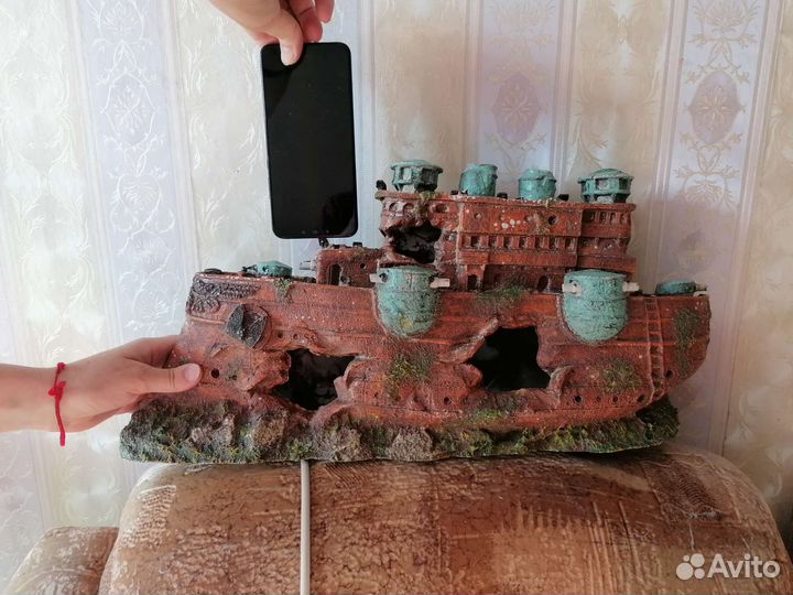 Декоративный корабль