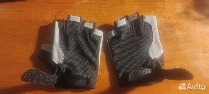 Велосипедные перчатки