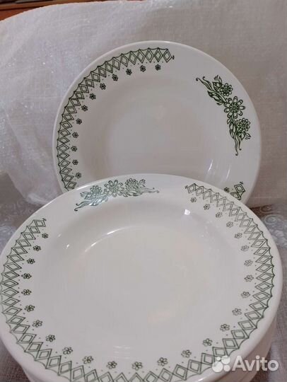 Тарелки и не только