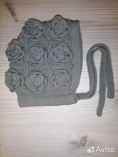 Шапочка чепчик с розочками