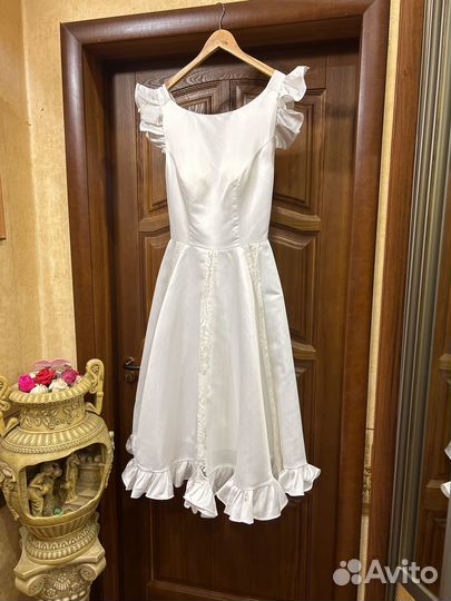 Платье вечернее