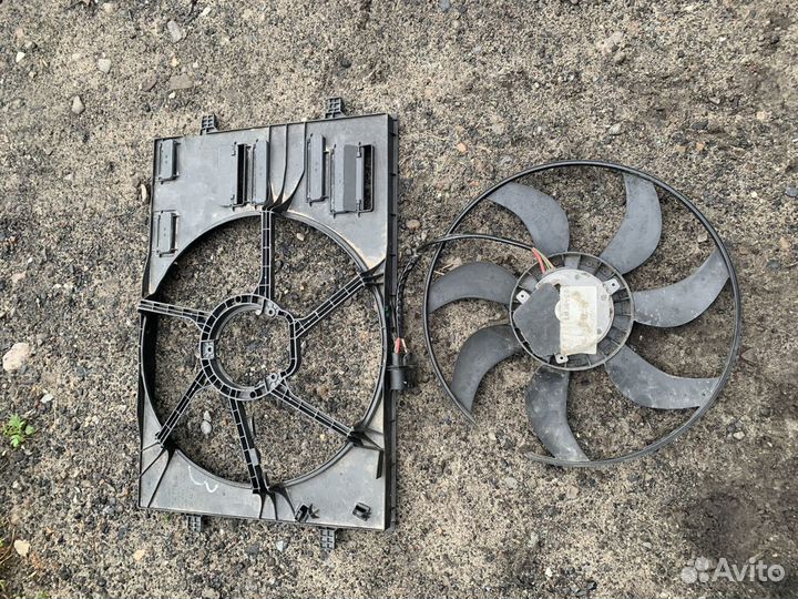 Вентилятор охлаждения Skoda Octavia A7 V1,8
