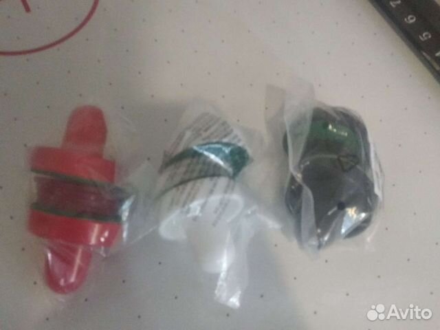 Шайбы и биты(толкатели) для аэрохоккея