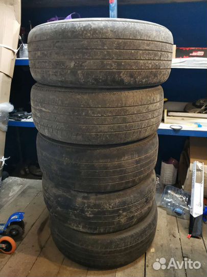 Yokohama dB Decibel E70 215/55 R17