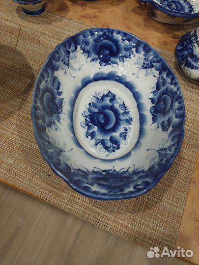 Набор посуды гжель