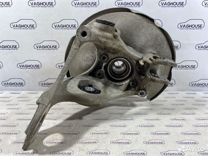 Ступица задняя левая Audi A7 4G 3.0 tfsi CGW 2011