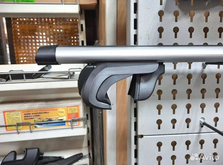 Багажник на рейлинги