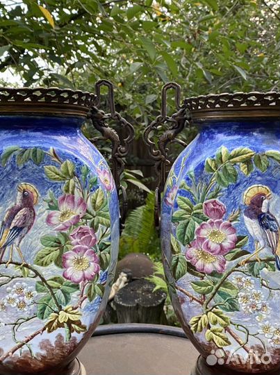 Парные вазы. Ваза. 19 век. Фаянс. Бронза. Роспись