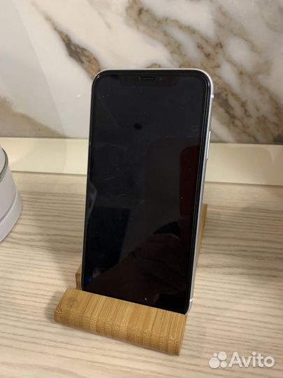 iPhone Xr, 128 ГБ