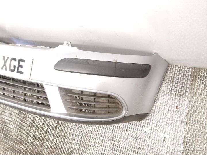 Бампер передний Volkswagen Golf Plus 2005