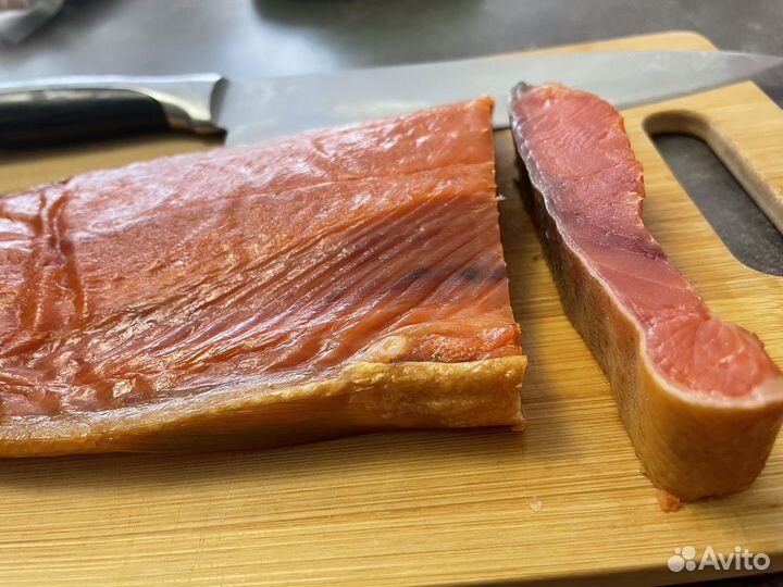 Копченая рыба кижуч, нерка