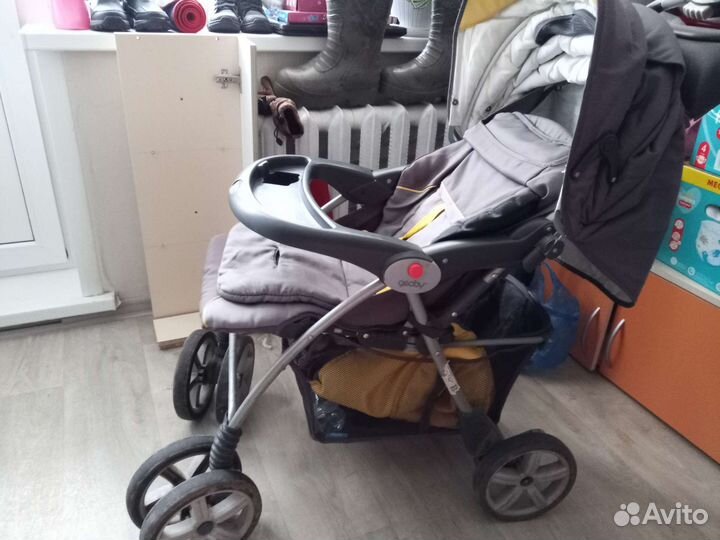 Прогулочная коляска geoby