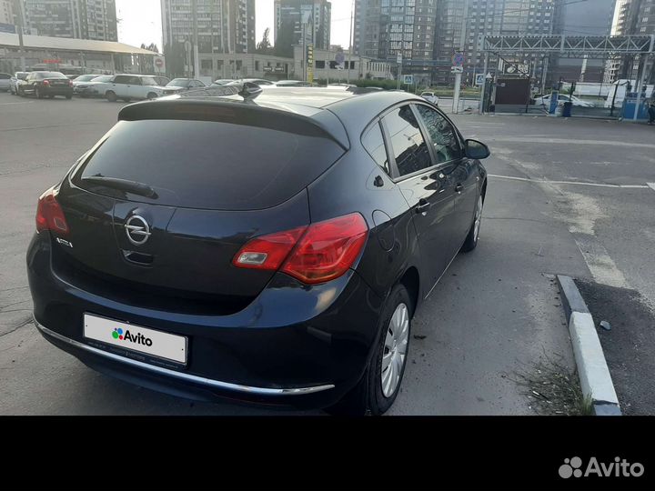 Opel Astra 1.6 МТ, 2013, 145 000 км