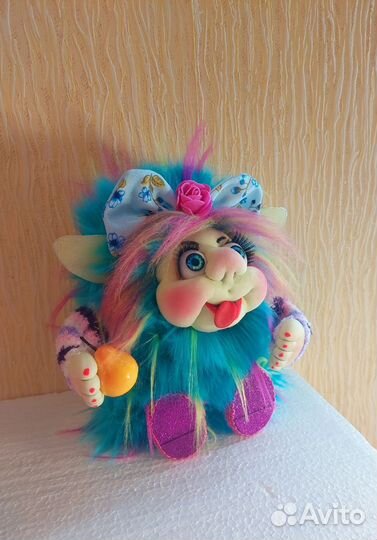 Кукла ручной работы в чулочной технике