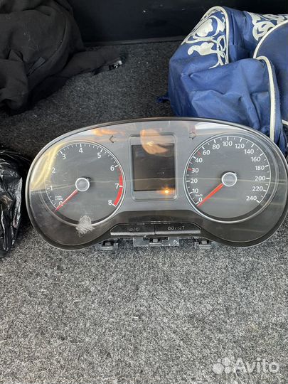 Приборная панель поло сидан