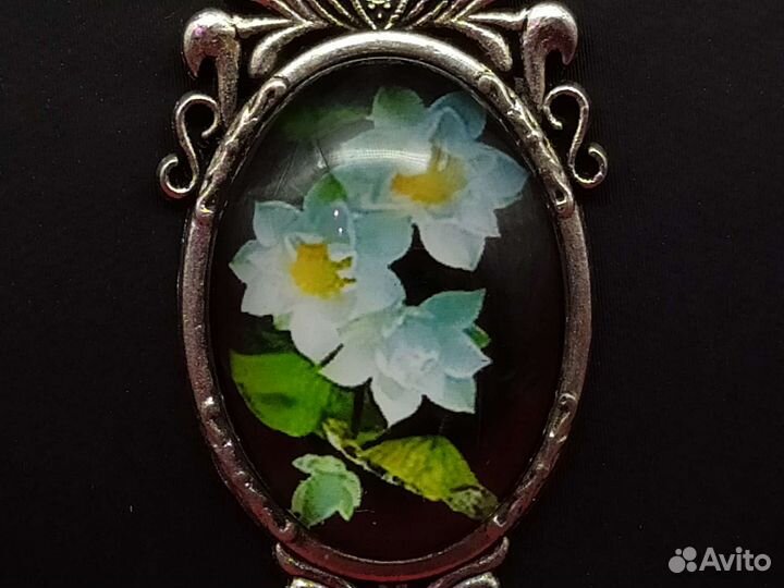 Кулон в стиле Ампир 