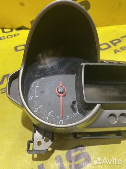 Щиток приборов Chevrolet Aveo T300 Автомат