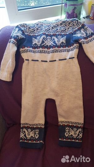 Вязанный новый костюм