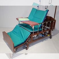Медицинская кровать для лежачих больных Remeks