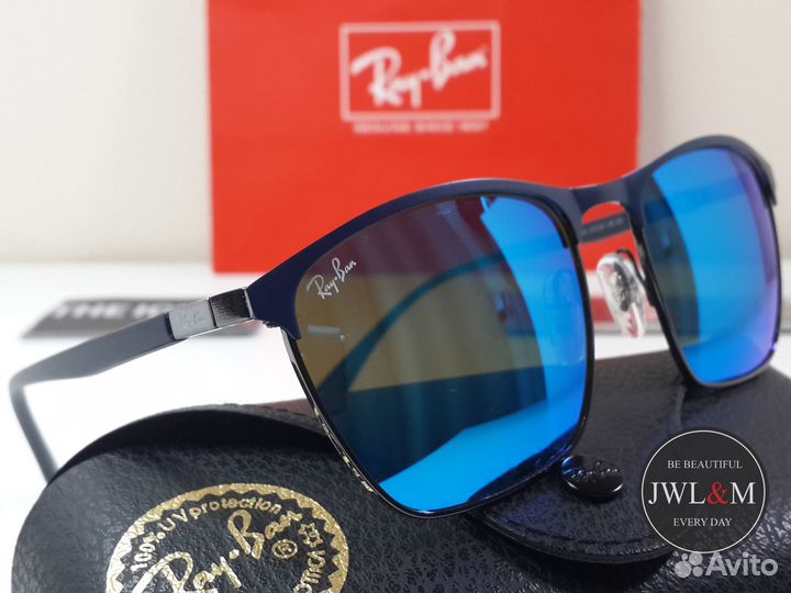 Солнцезащитные очки Ray-Ban