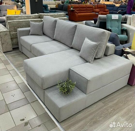 Диван Беркли с оттоманкой