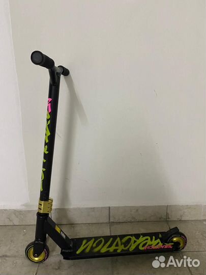 Трюковой самокат