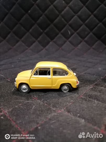 Zastava750 1:43