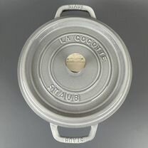 Кастрюля чугунная staub