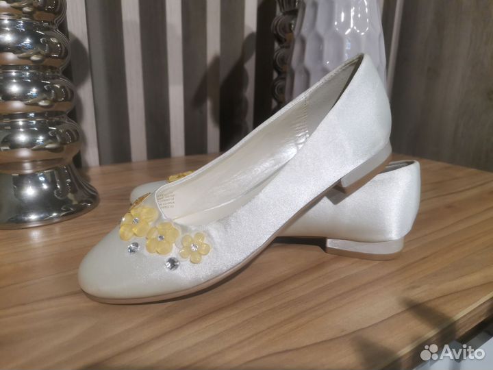 Туфли для девочки 33 размер