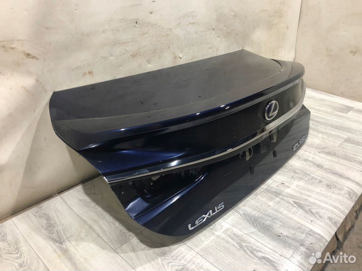 Lexus es 2019 - крышка багажника багажника 8x5