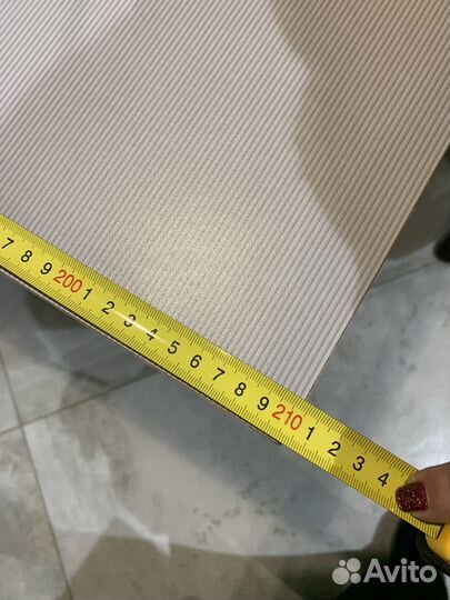 Стол для дома и офиса