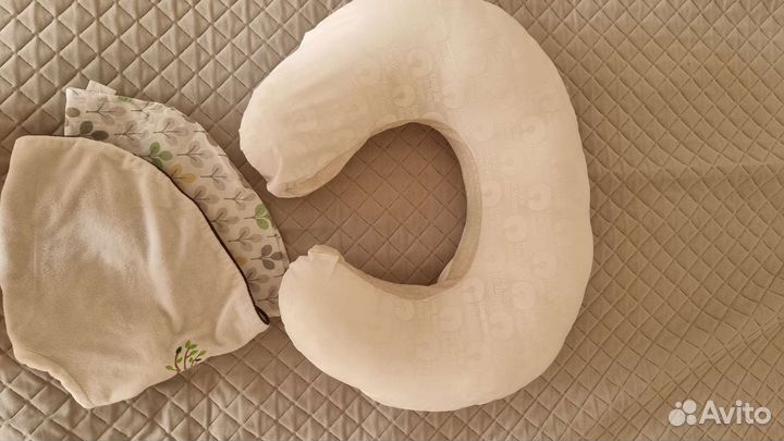 Подушка для кормления chicco boppy