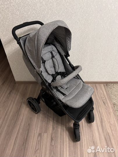 Britax Roemer B-Agile M коляска