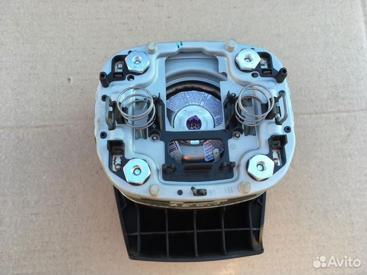 Подушка безопасности в руль skoda Octavia A5 1Z 2