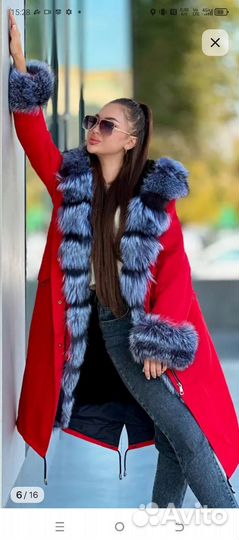 Парка новая,женская,капюшон