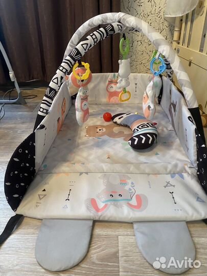 Развивающий коврик