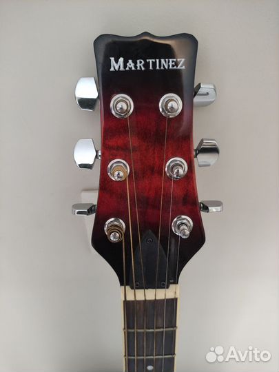 Гитара электроакустическая Martinez (как новая)