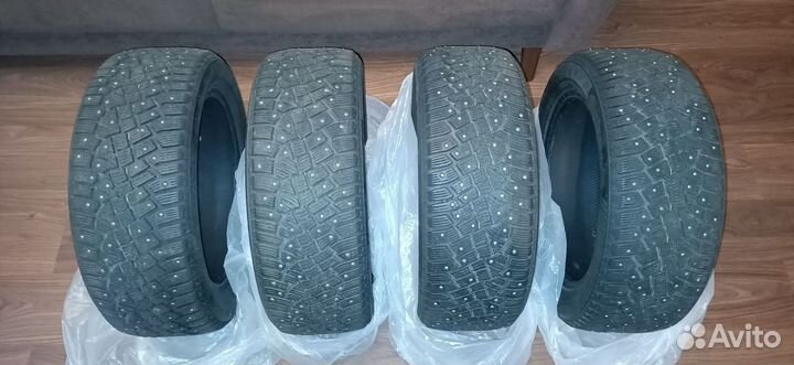 Continental IceContact 2 215/55 R17 98T